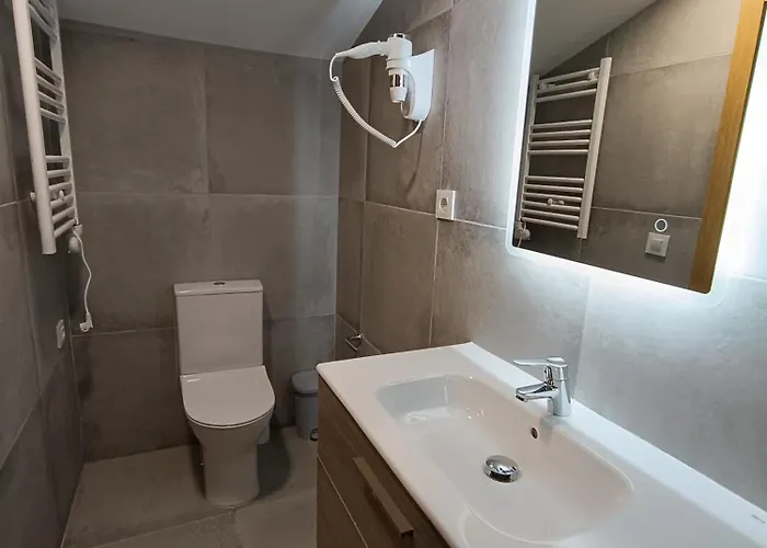 Casa Fredi - Llaceries Apartment